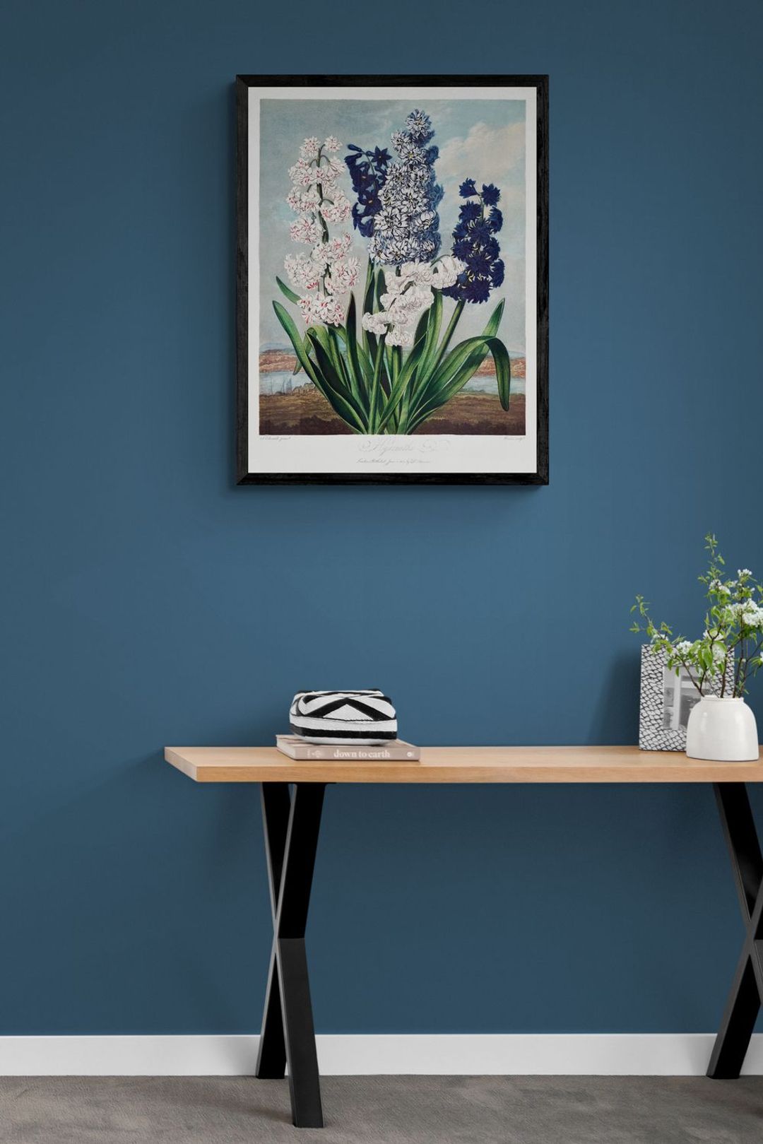 bedroom-with-a-trestle-console-table__05.jpg