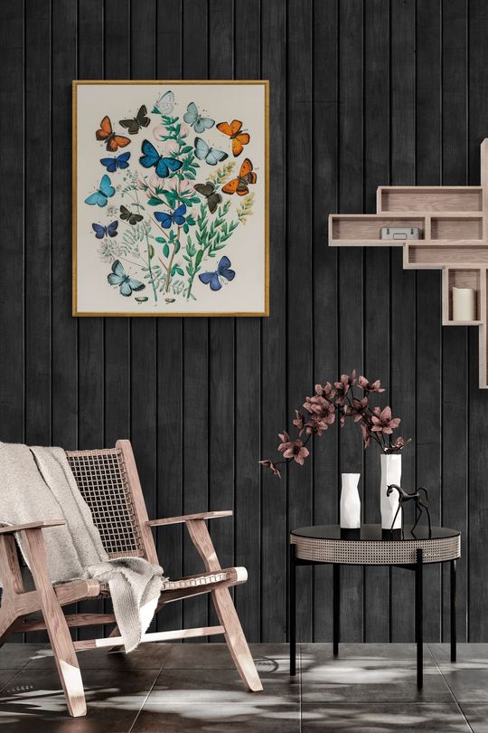 Tranh canvas con vật đàn bướm bên hoa