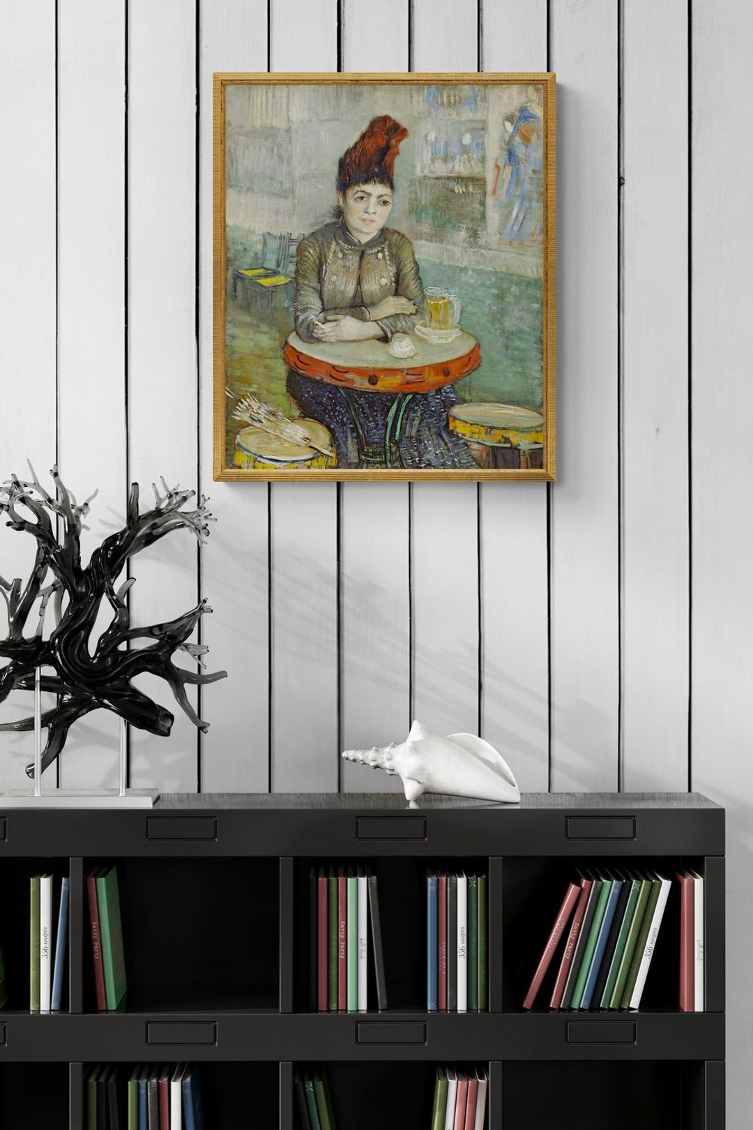 ornaments-sitting-on-black-bookcase__06.jpg