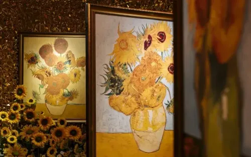 trien-lam-Van-Gogh-Timeless