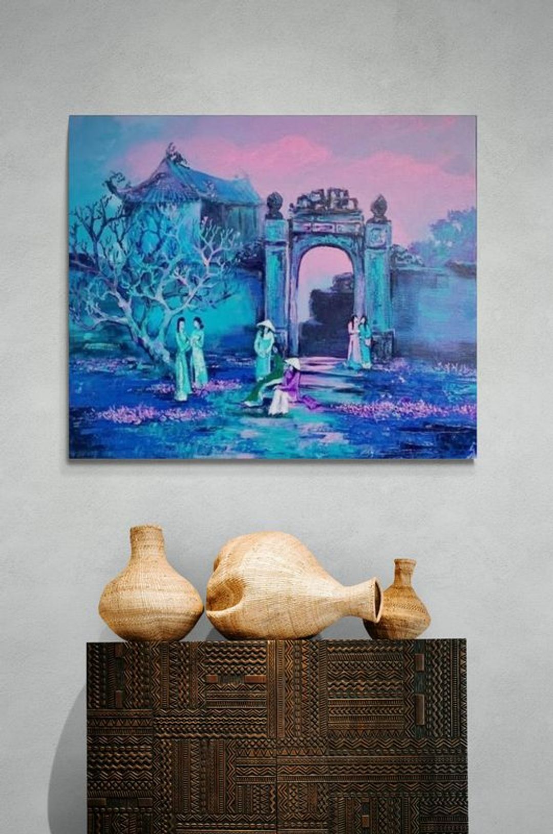 woven-jugs-sitting-on-an-african-cabinet-1__02.jpg